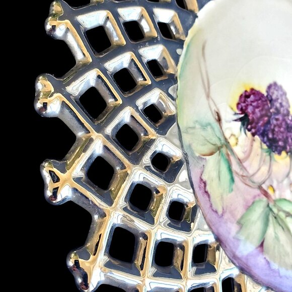 Vintage Hand Painted Collectible Lattice Reticulated Plate with Blackberries - Picture 3 of 12